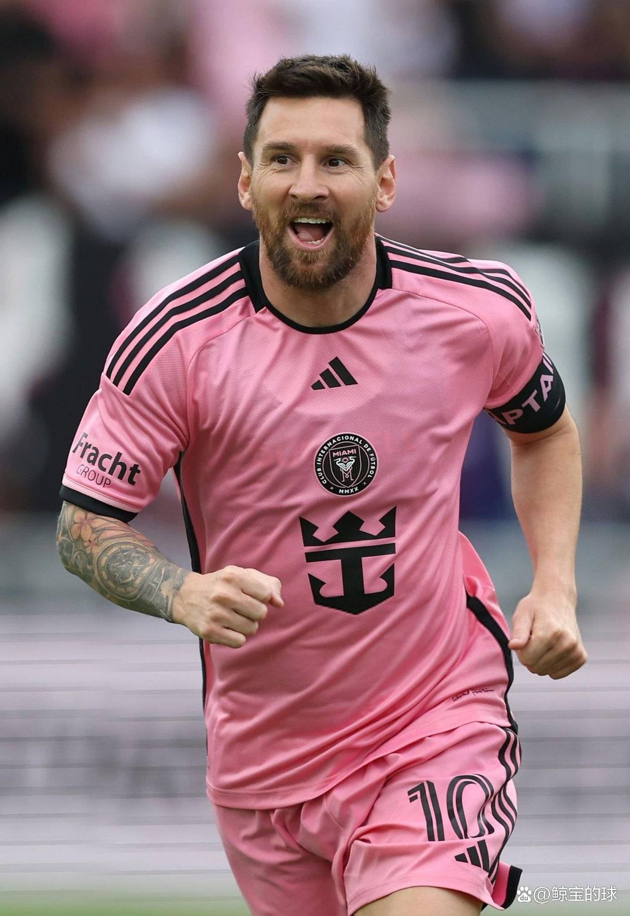 关于梅西迎来三赛季出色发挥，皇家马德里观众热烈欢呼！赛场气氛高涨的信息